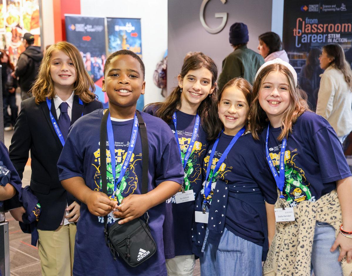 HSA Richfield Students in a science fair.